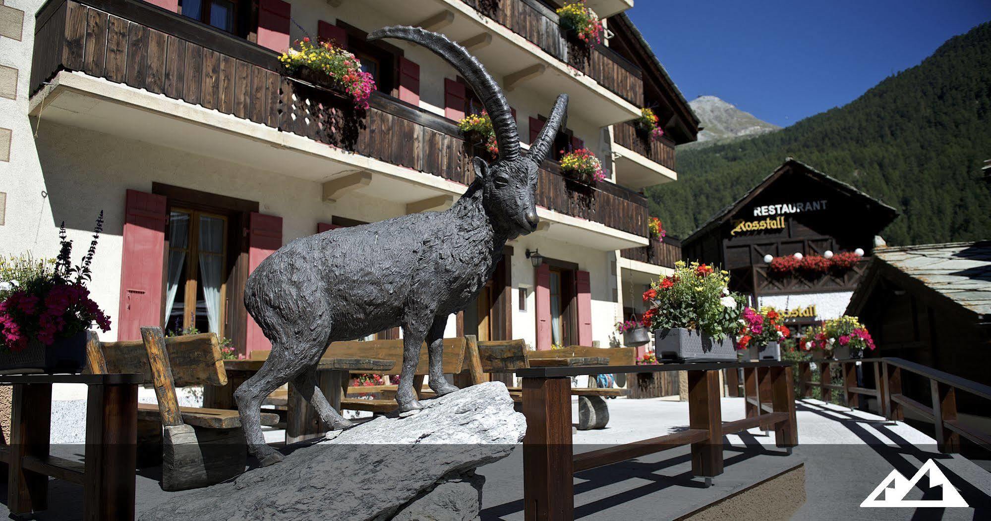 Hotel Bahnhof Zermatt Bagian luar foto